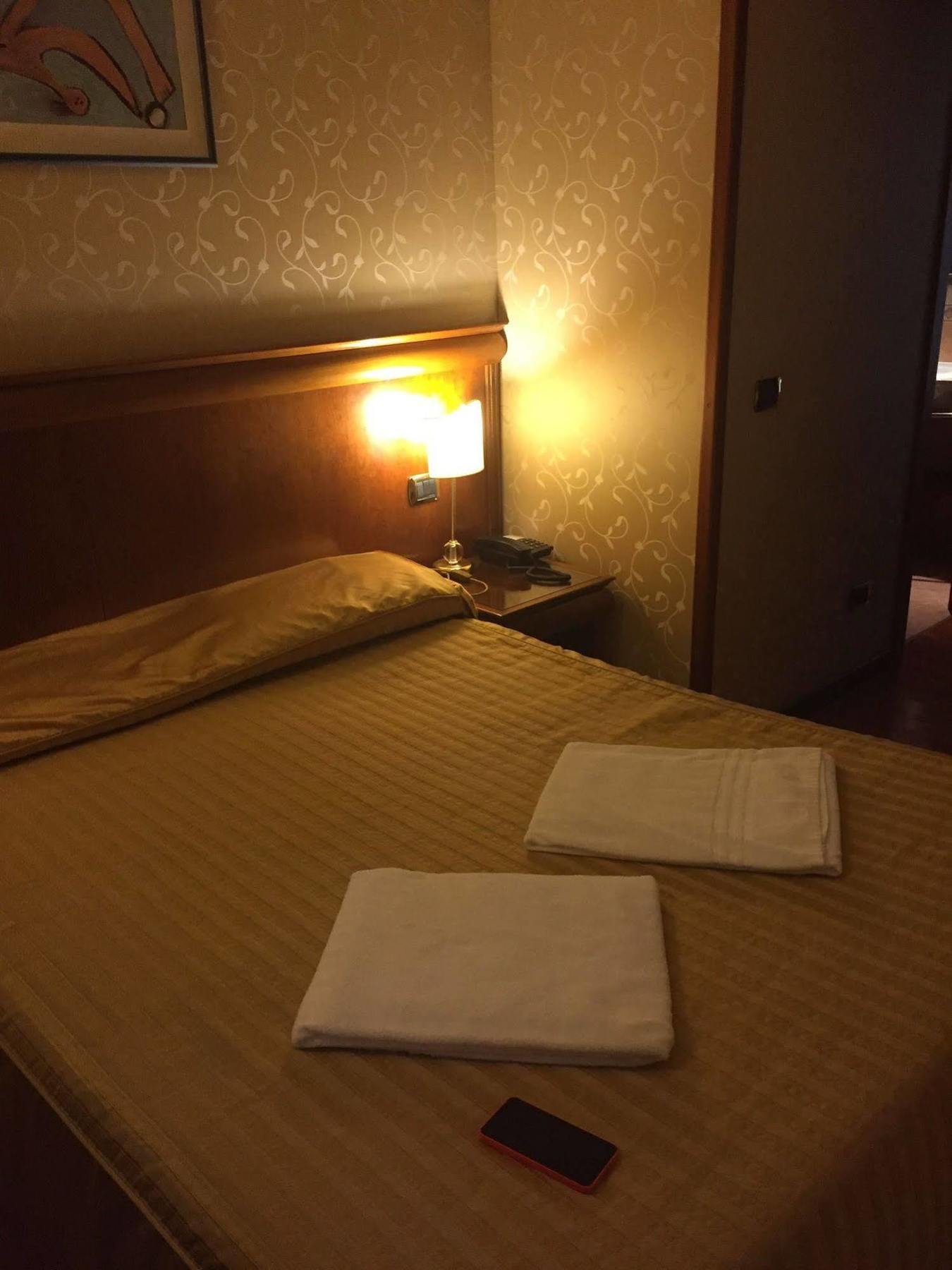Hotel Divine Róma Kültér fotó