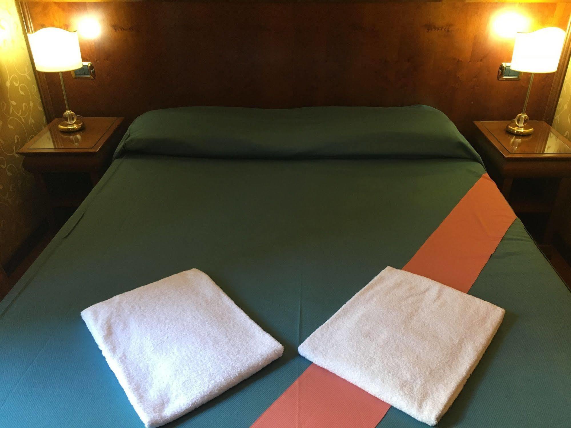 Hotel Divine Róma Kültér fotó